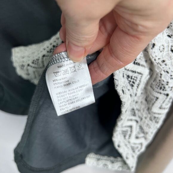 And The Why Drawstring Cowl Neck Color Block Long Sleeve Lightweight Top Size LG - Picture 8 of 10